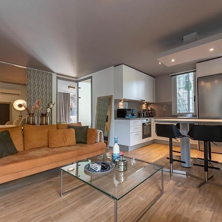 Phaedrus Living: Luxury Flat Vouliagmeni Atenas Exterior foto