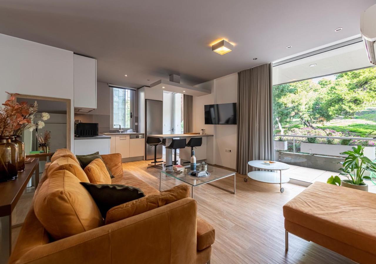 Phaedrus Living: Luxury Flat Vouliagmeni Atenas Exterior foto